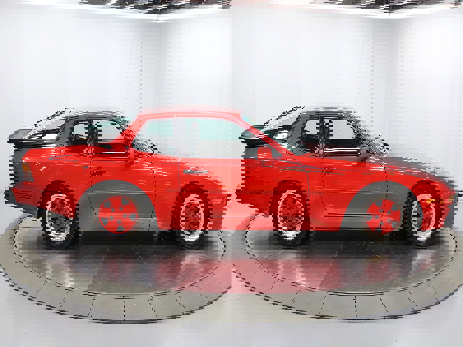 Used 1986 Porsche 944 Coupe image 8