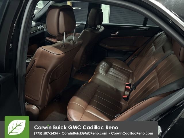 Used 2016 Mercedes-Benz E 400 4MATIC Sedan image 25