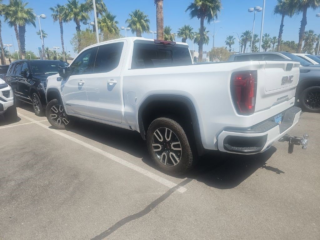 Used 2025 GMC Sierra 1500 AT4 w/ Technology Package AWD/4WD image 28