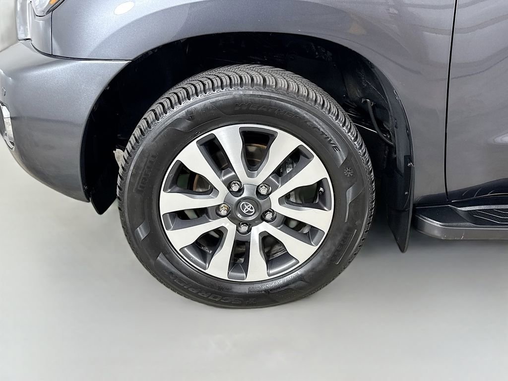 Used 2020 Toyota Sequoia Limited AWD/4WD image 35