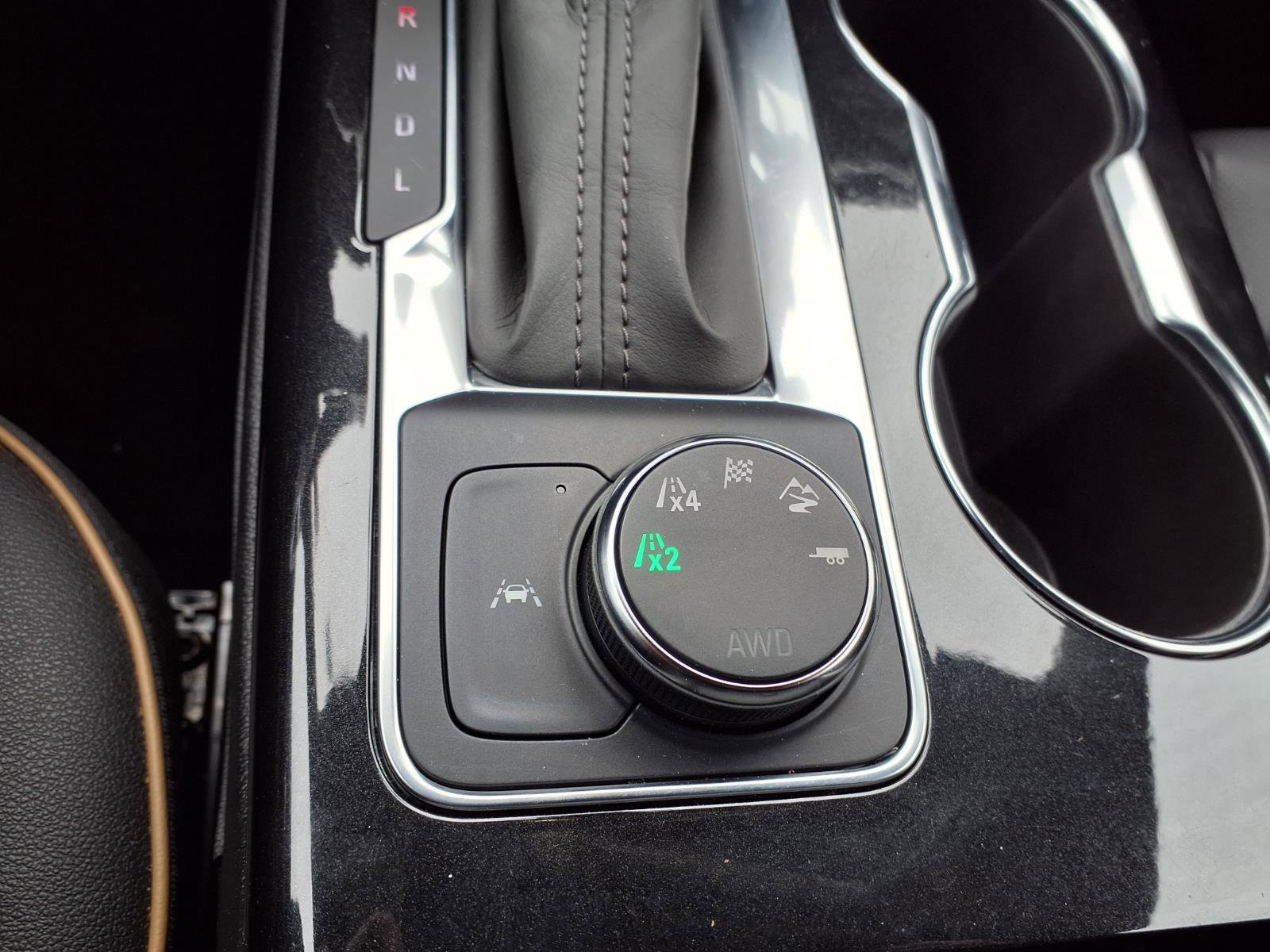 Used 2023 Chevrolet Blazer Premier w/ Driver Confidence II Package image 11