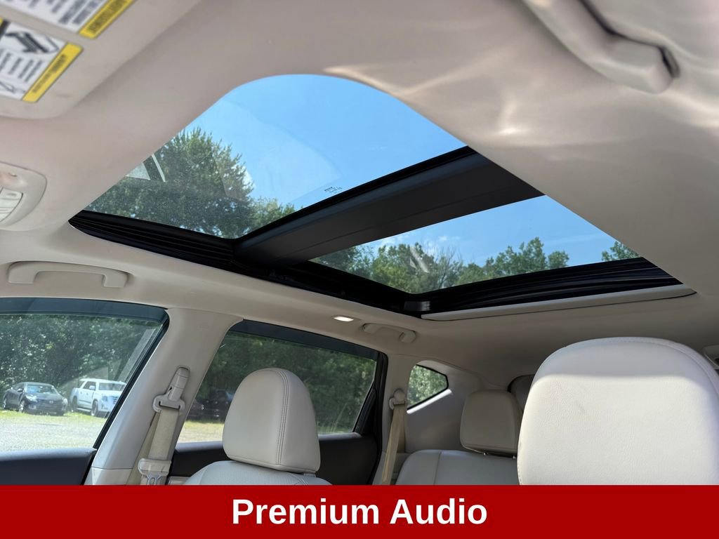 Used 2016 Nissan Murano Platinum w/ Platinum Technology Package AWD/4WD image 13
