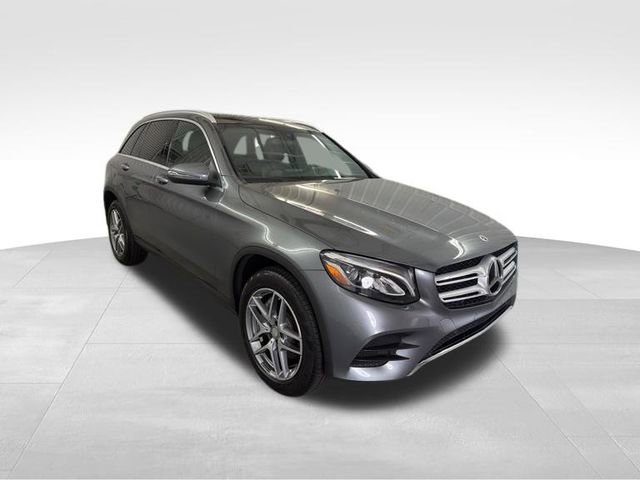 Used 2019 Mercedes-Benz GLC 300 image 4