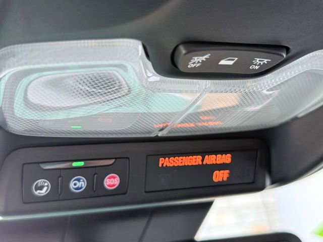 Certified 2025 Chevrolet Colorado LT w/ Advanced Trailering Package image 35
