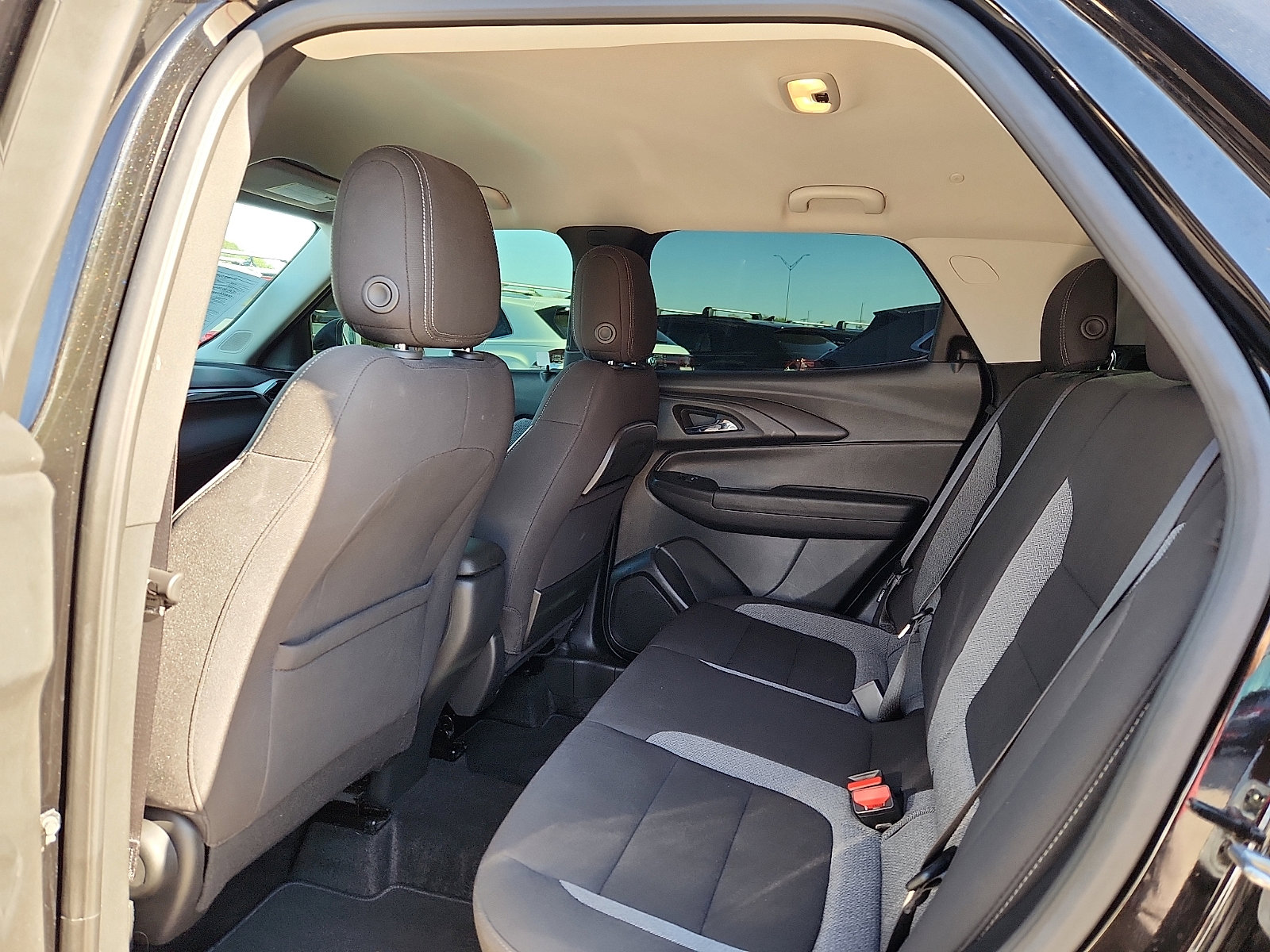 Used 2024 Chevrolet TrailBlazer LS w/ LS Convenience Package image 12