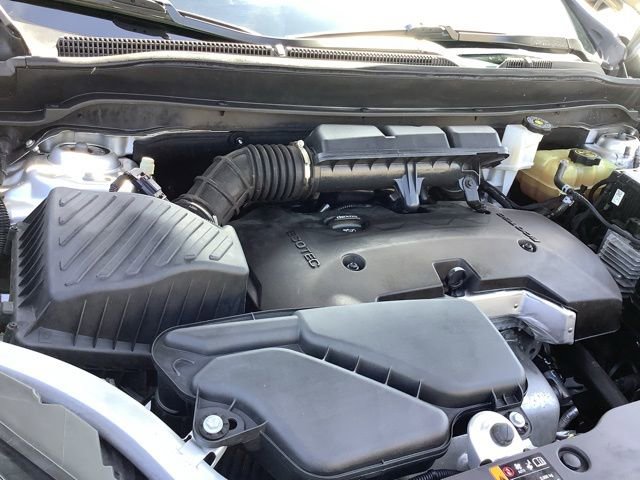 Used 2019 Buick Envision Essence AWD/4WD image 16