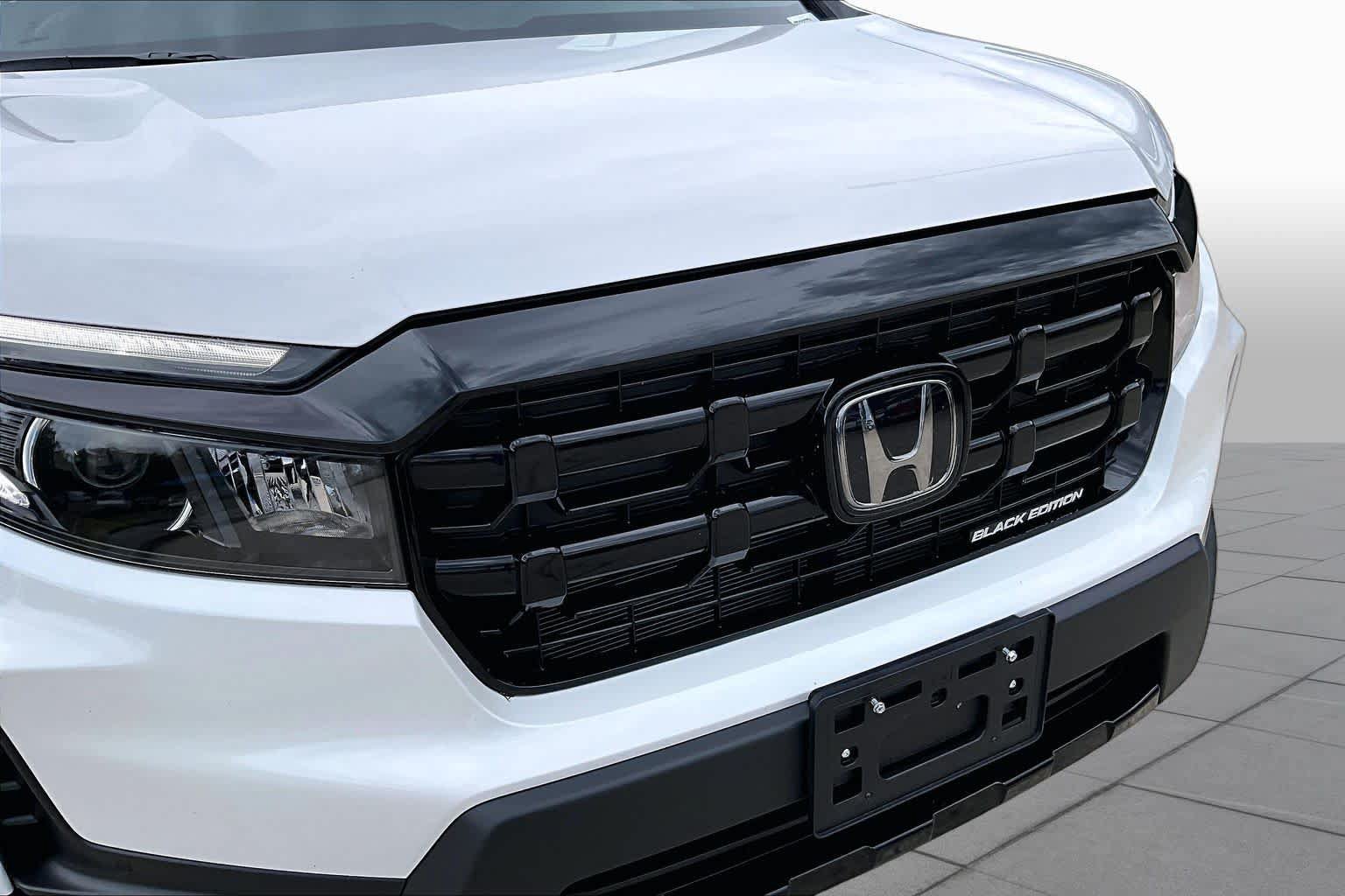 Certified 2026 Honda Ridgeline Black Edition image 30