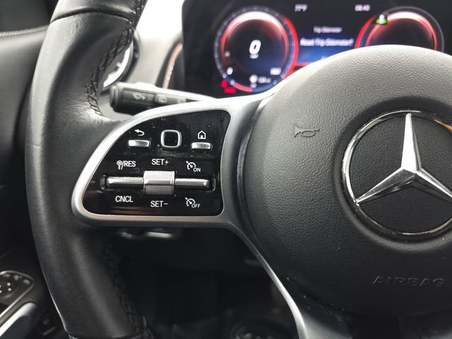 Used 2022 Mercedes-Benz GLB 250 image 14