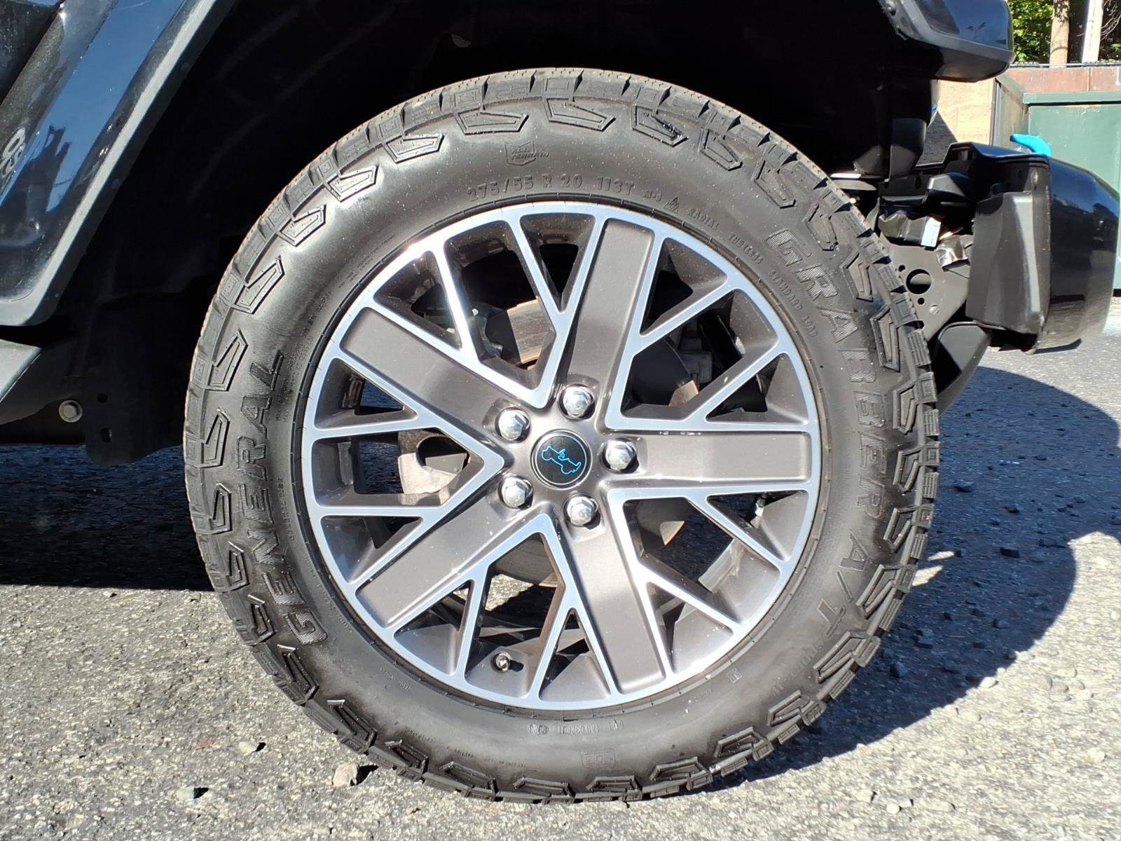 Used 2024 Jeep Wrangler High Altitude AWD/4WD image 9