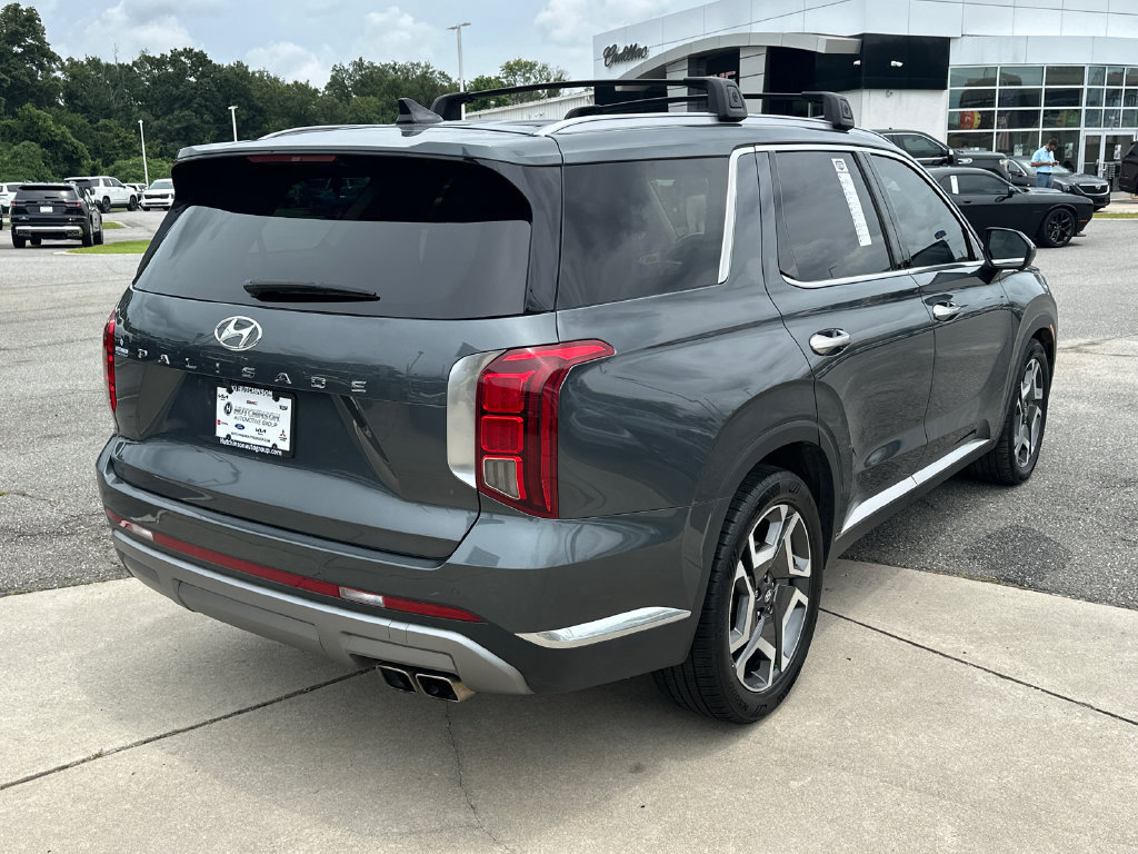 Used 2023 Hyundai Palisade Limited FWD image 7