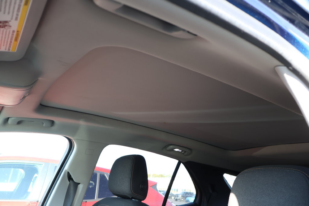 Used 2019 Chevrolet Equinox LT w/ Sun & Navigation Package FWD image 31
