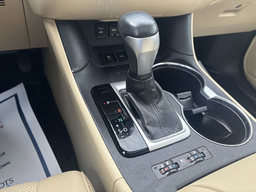 Used 2019 Toyota Highlander Limited image 21