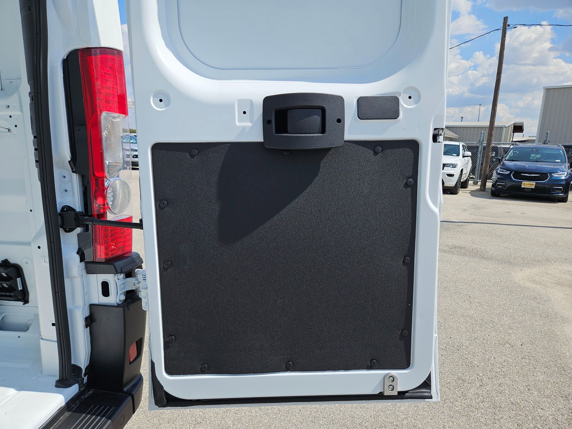 New 2026 RAM ProMaster 2500 image 14