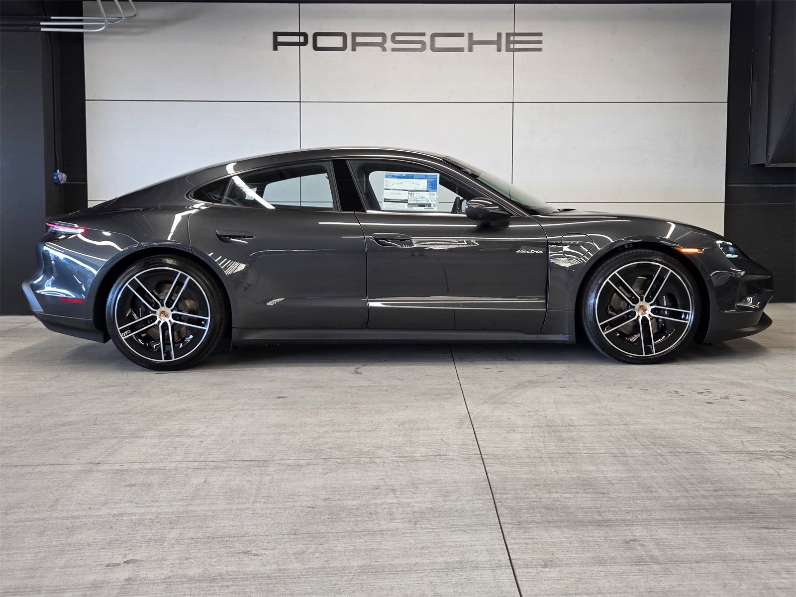 New 2026 Porsche Taycan image 25