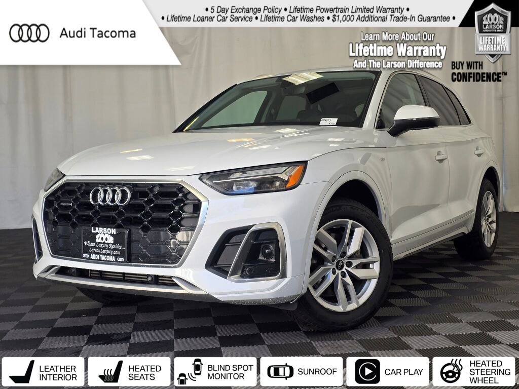 Used 2022 Audi Q5 2.0T Premium w/ Convenience Package image 1