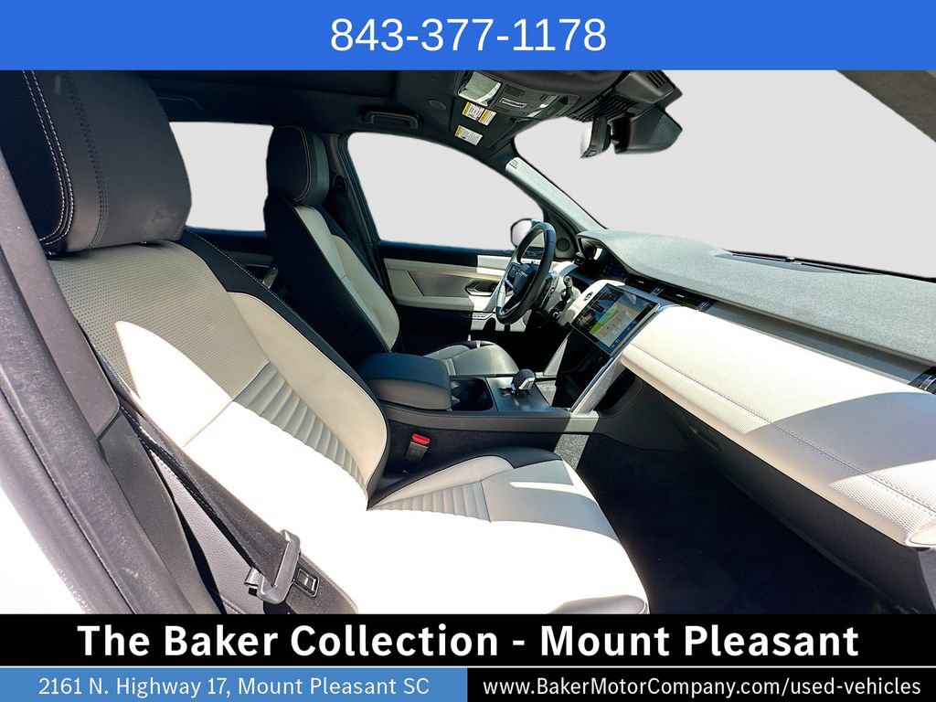 Used 2024 Land Rover Discovery Sport Dynamic SE AWD/4WD image 30