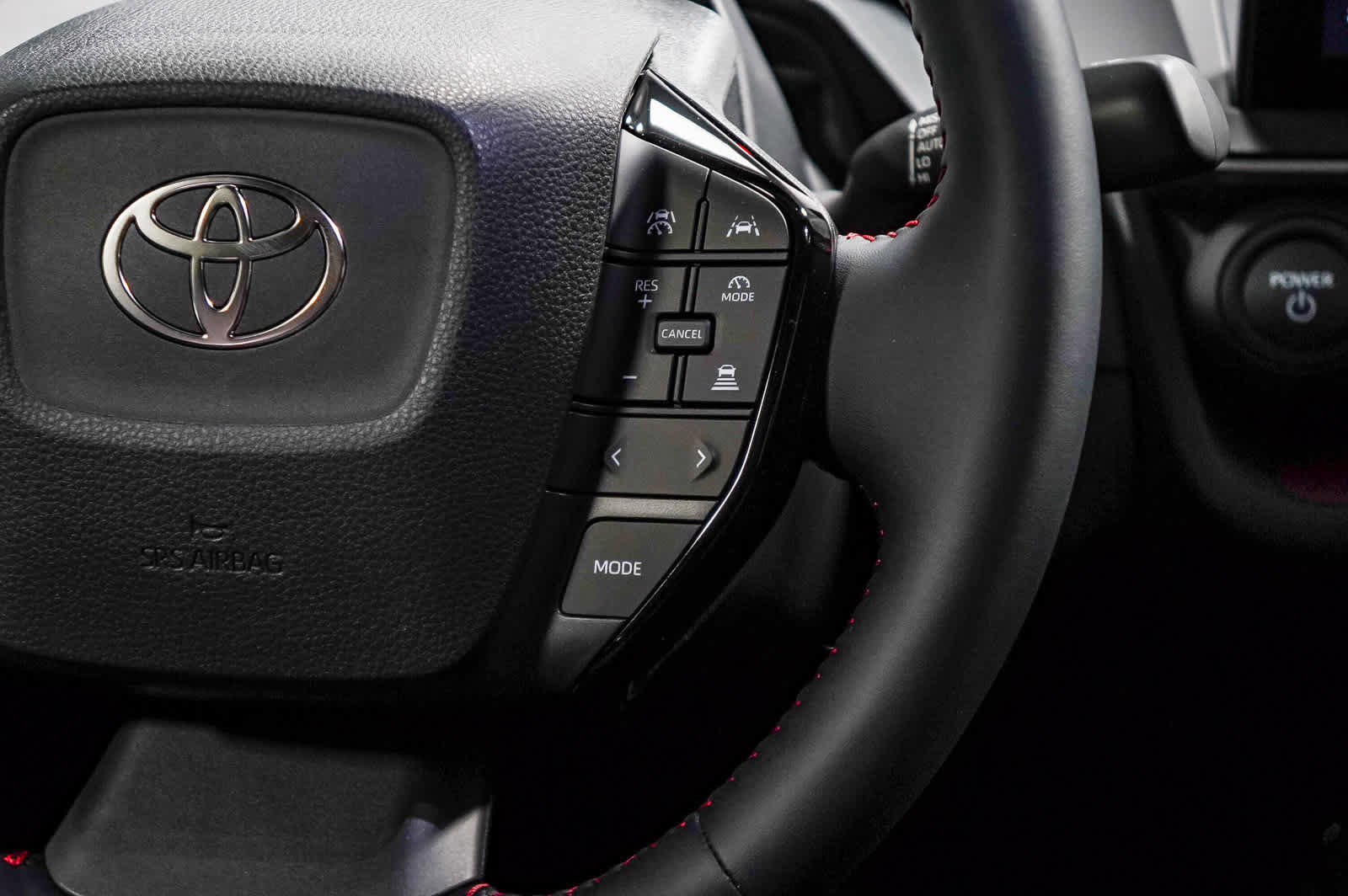 New 2026 Toyota Prius Plug-In Hybrid FWD image 18
