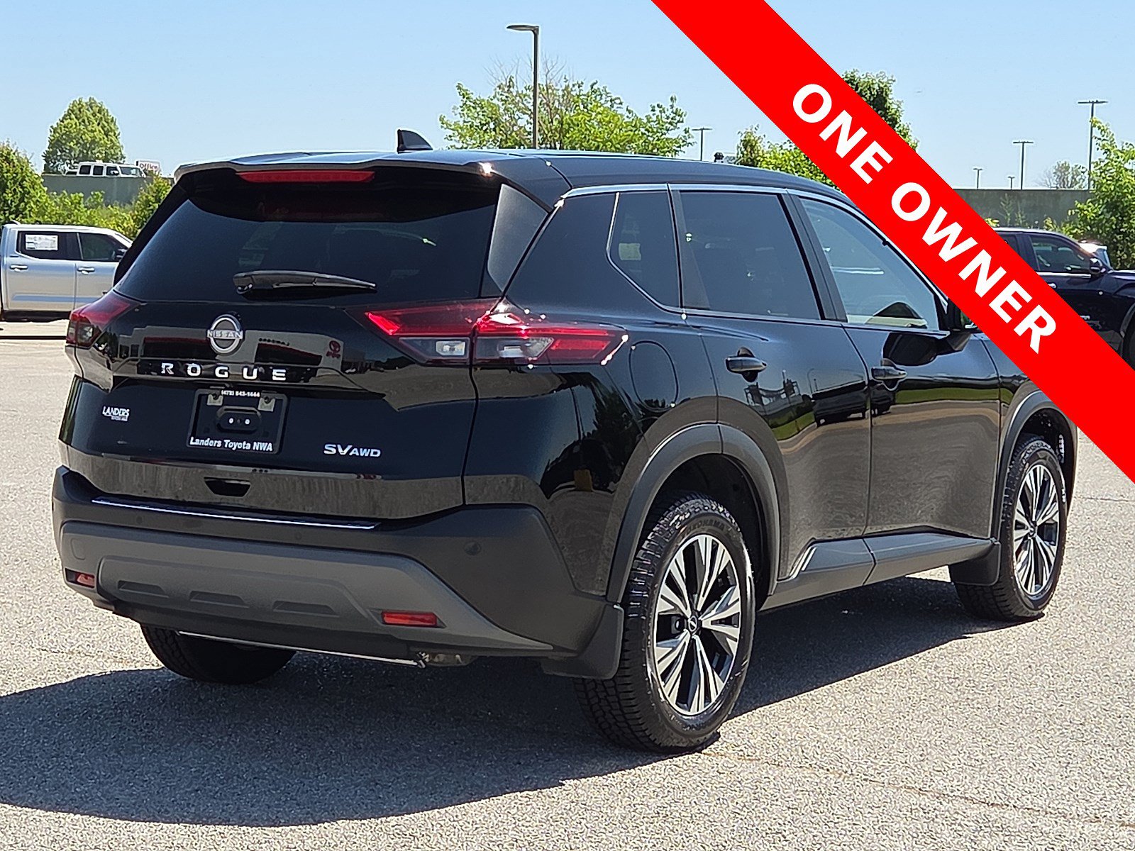 Used 2023 Nissan Rogue SV AWD/4WD image 5