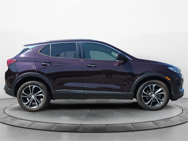 Used 2021 Buick Encore GX Essence image 3