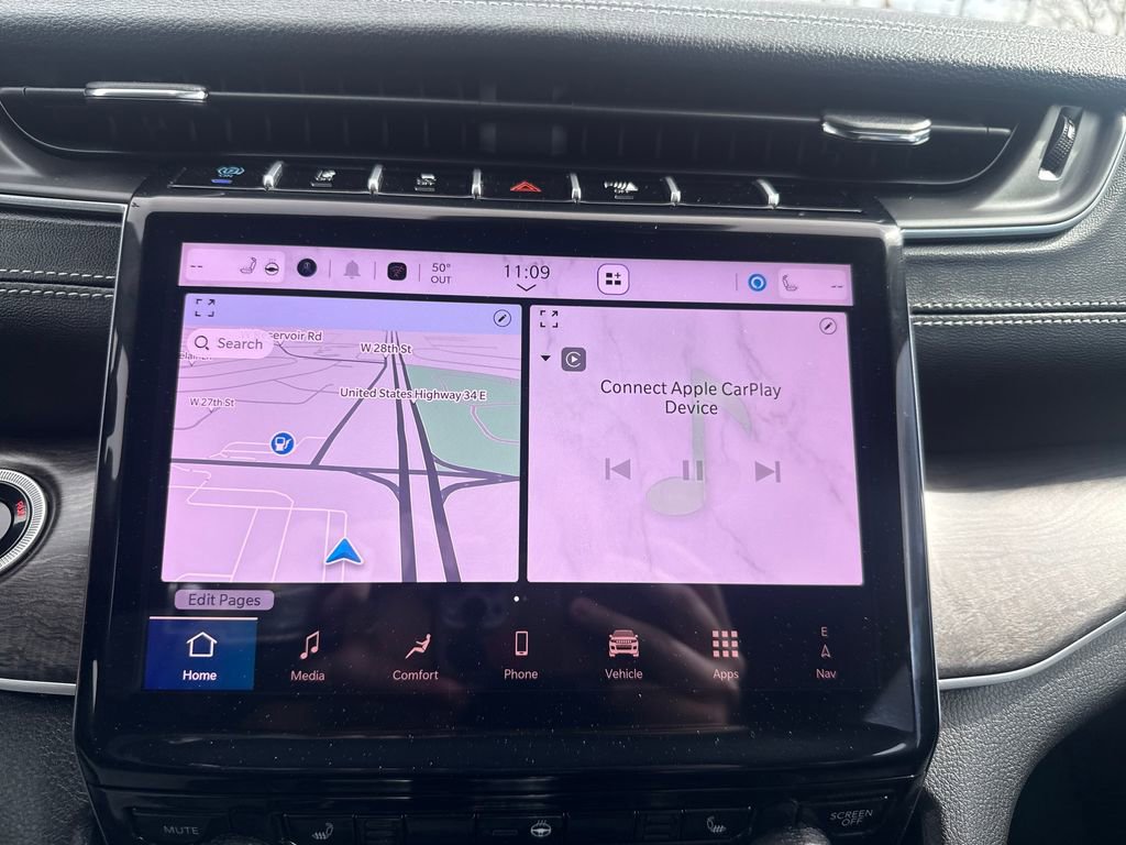 Used 2025 Jeep Grand Cherokee Limited 4xe w/ Trailer Tow Package image 20