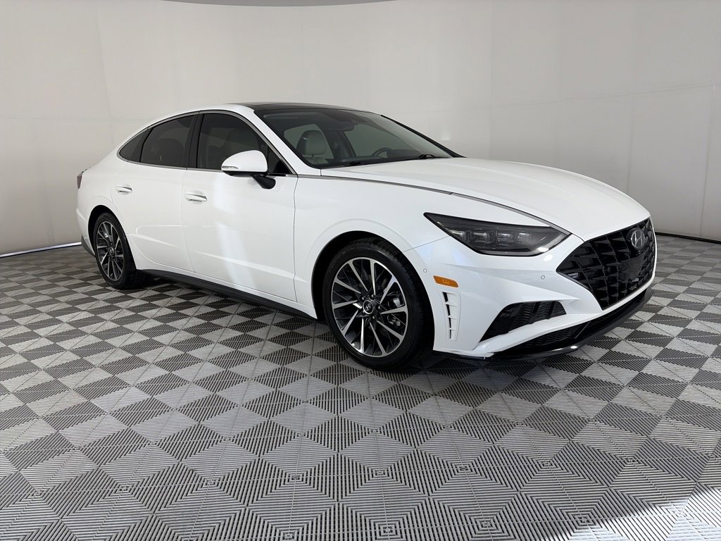 Used 2022 Hyundai Sonata Limited w/ Cargo Package image 1
