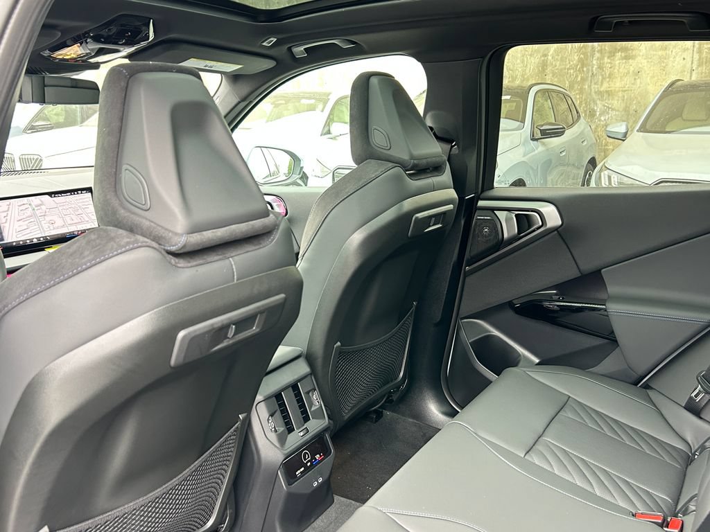 New 2026 BMW X3 xDrive30i w/ Premium Package AWD/4WD image 32