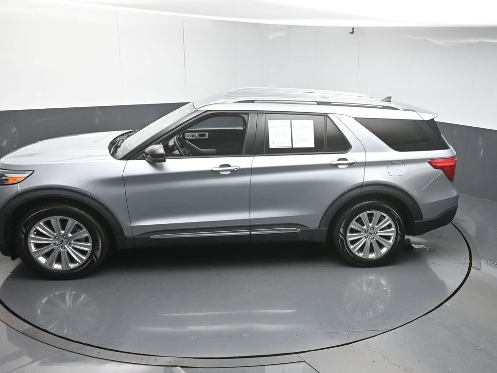 Used 2022 Ford Explorer Limited w/ Equipment Group 301A image 46