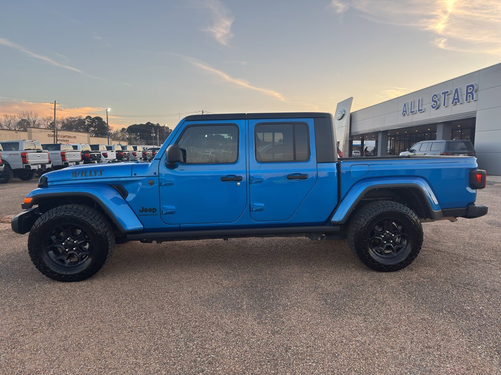 Used 2023 Jeep Gladiator Willys video 2