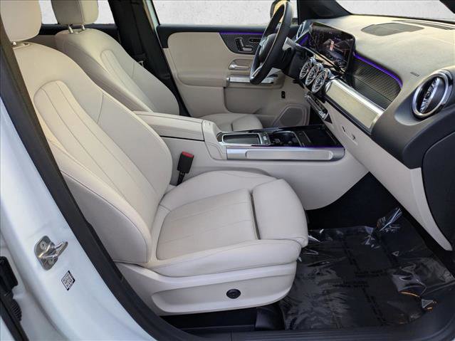 Certified 2025 Mercedes-Benz GLB 250 image 21