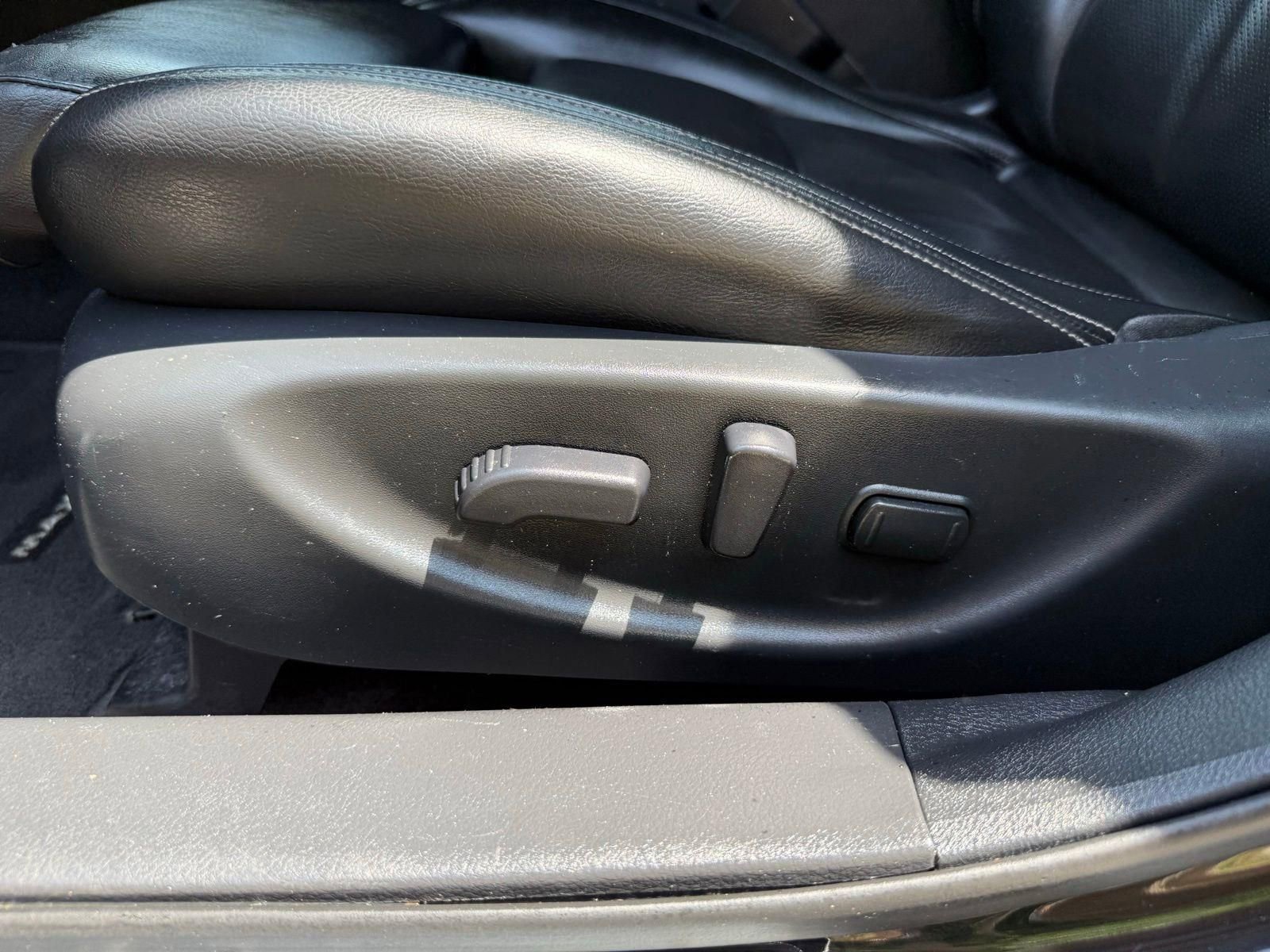 Used 2017 Nissan Maxima 3.5 SL FWD image 22