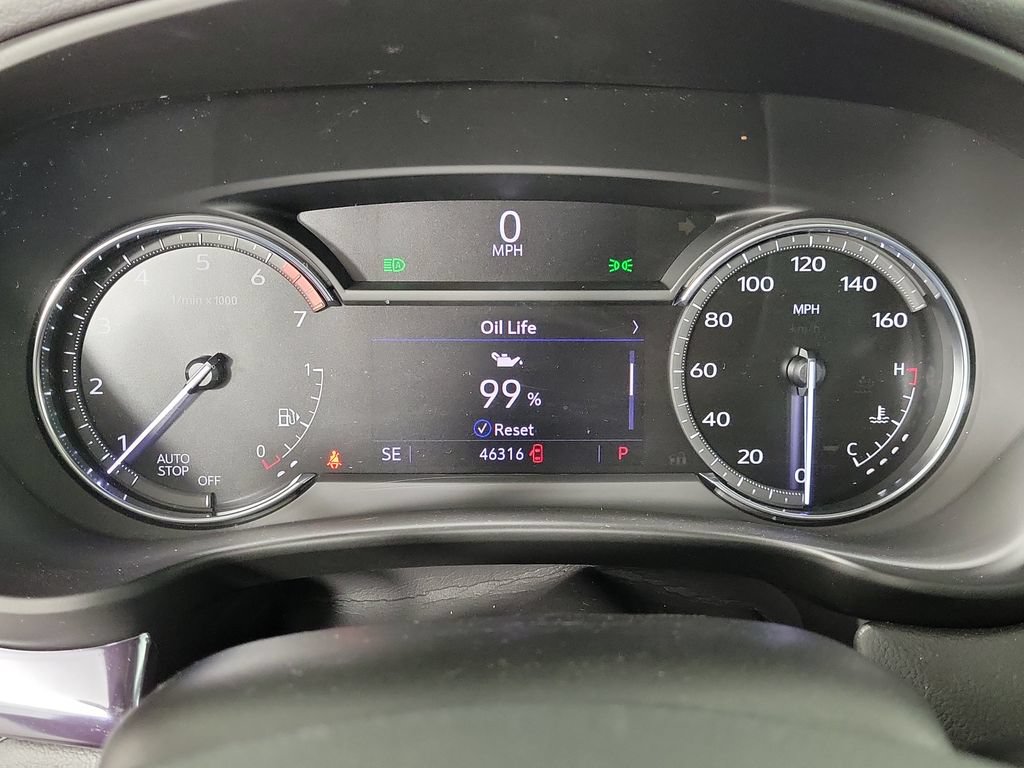 Used 2023 Cadillac XT4 Luxury w/ Driver Awareness Package FWD image 25