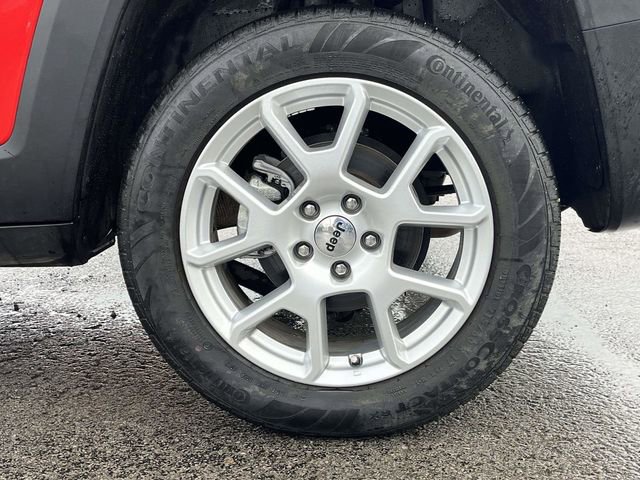 Used 2023 Jeep Renegade Latitude image 11