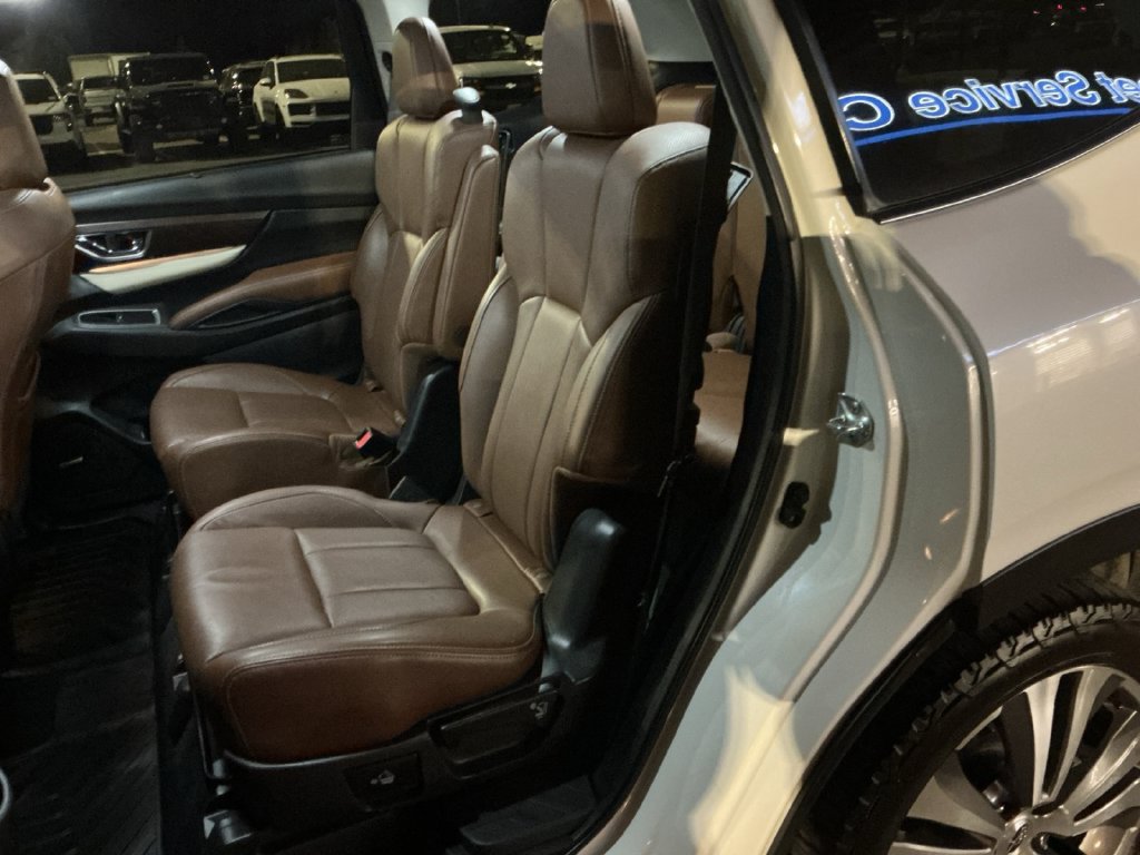 Used 2022 Subaru Ascent Touring AWD/4WD image 28
