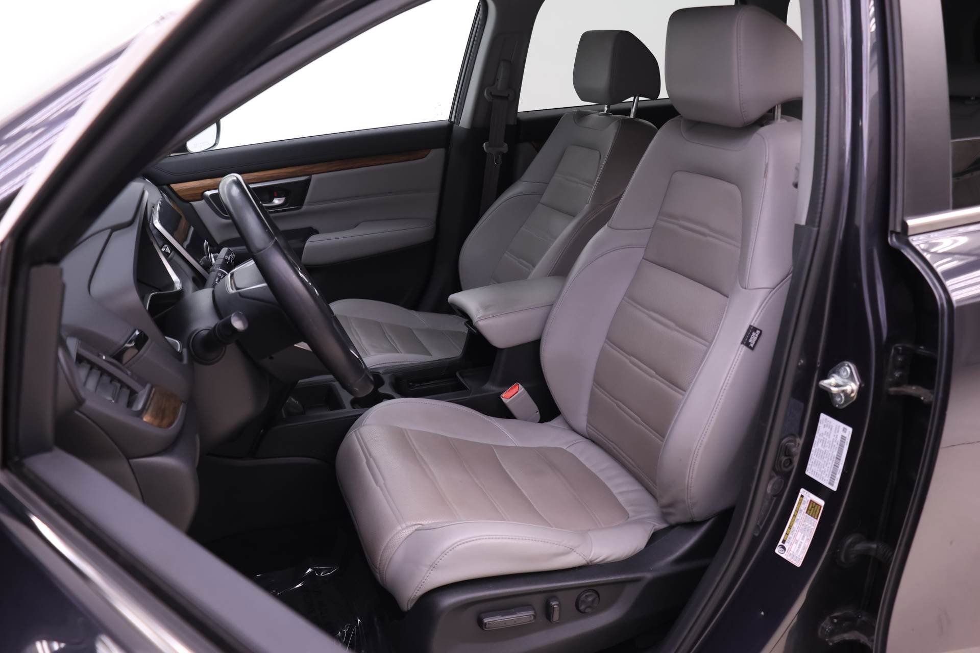 Used 2017 Honda CR-V Touring image 4