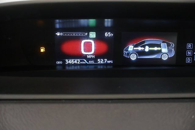 Used 2022 Toyota Prius LE FWD image 16