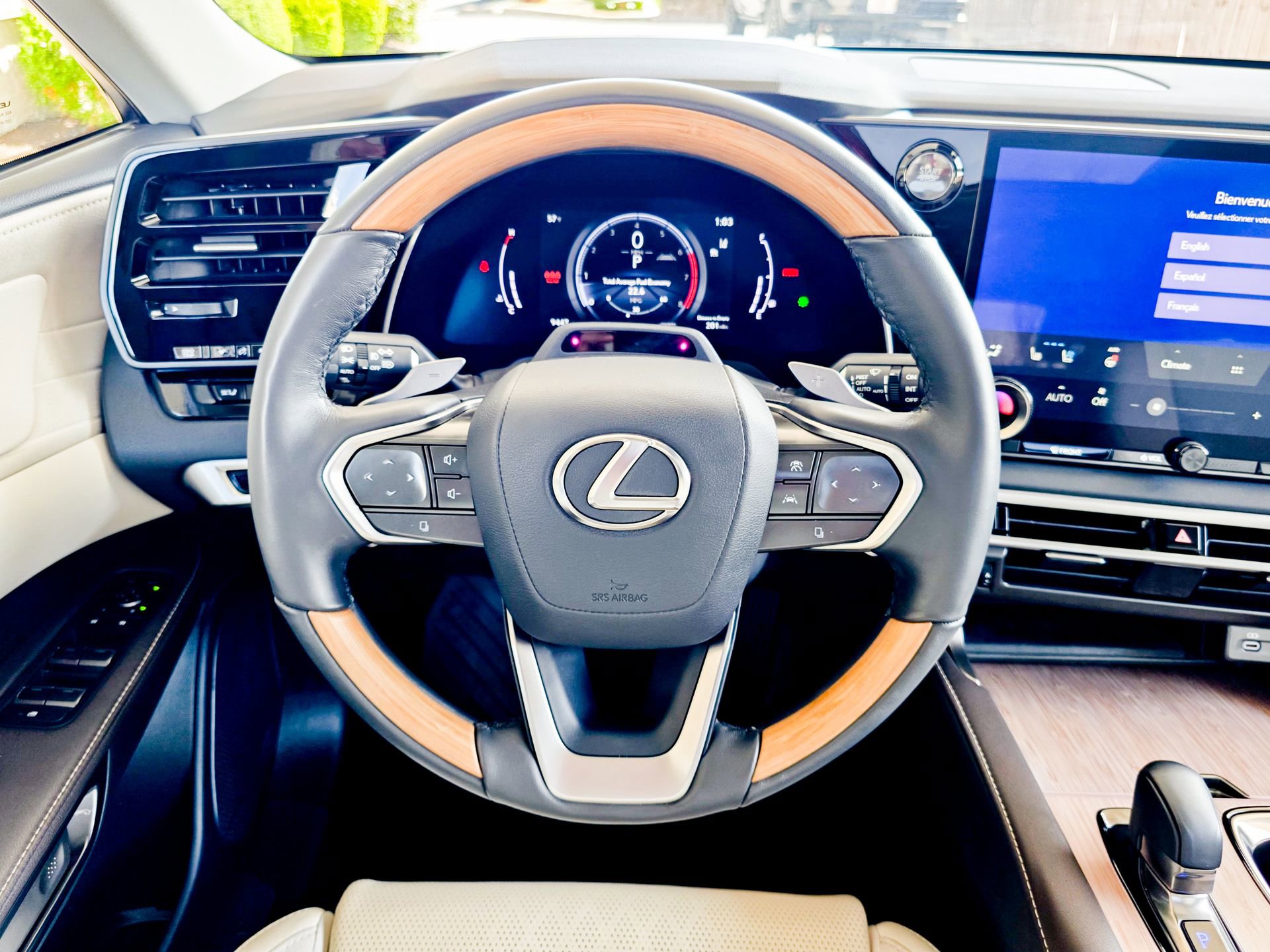 Used 2024 Lexus RX 350 AWD w/ Convenience Package image 31