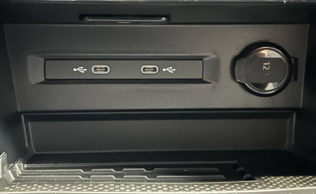 New 2026 Volkswagen Taos SE AWD/4WD image 13