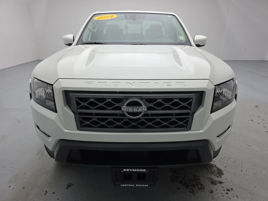 Used 2024 Nissan Frontier SV w/ SV Convenience Package AWD/4WD image 4