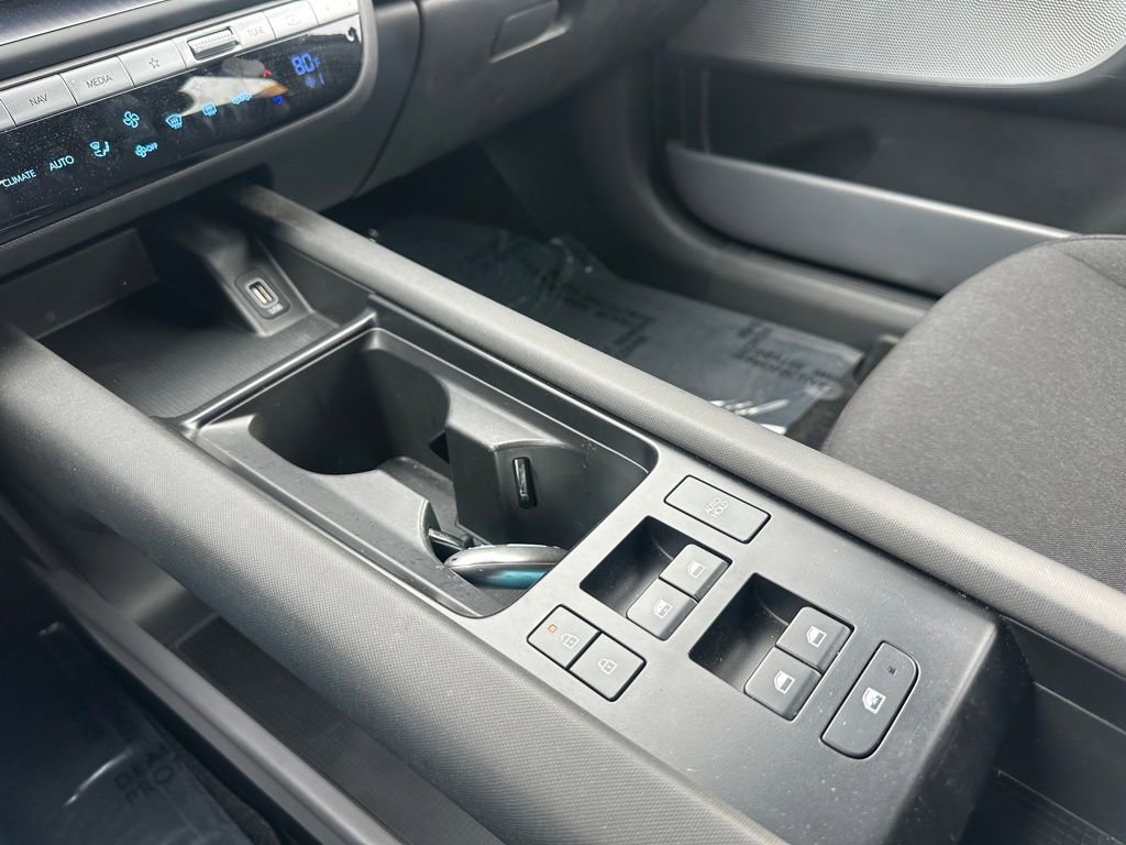 Used 2024 Hyundai Ioniq 6 SE image 26