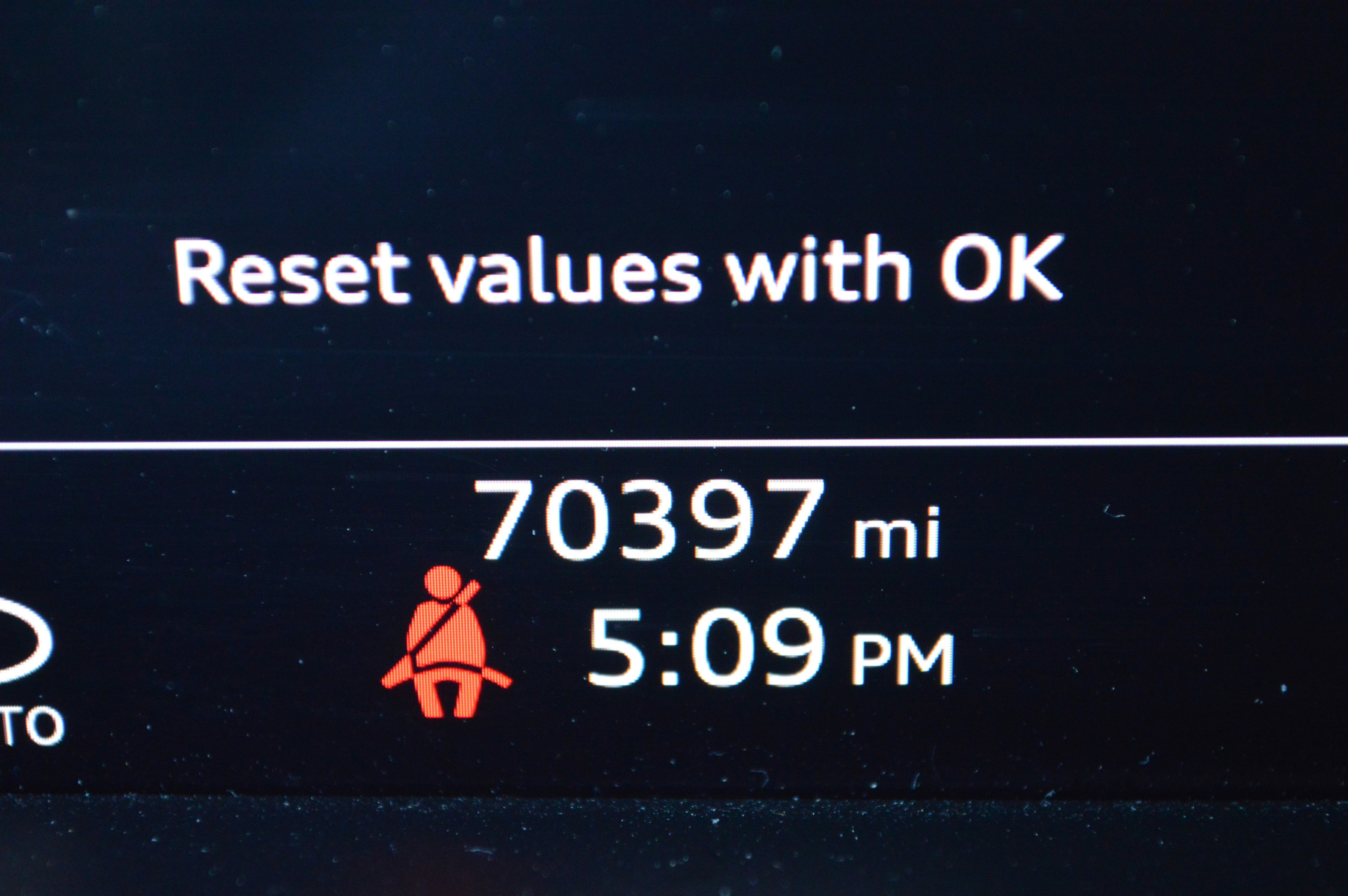 Used 2019 Audi Q8 Prestige w/ Luxury Package image 17