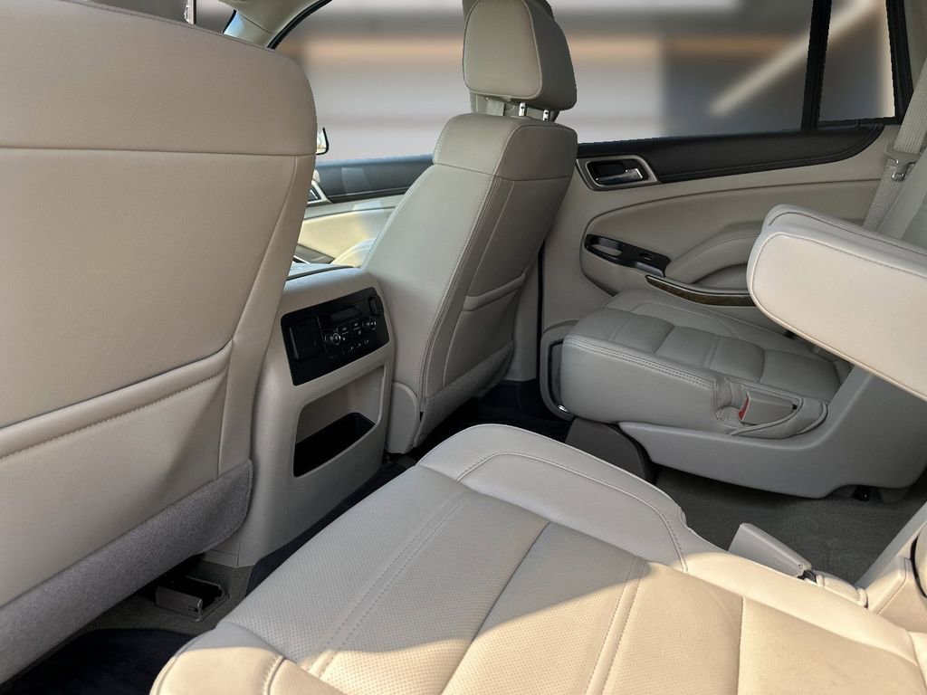 Used 2017 GMC Yukon Denali w/ Open Road Package image 12