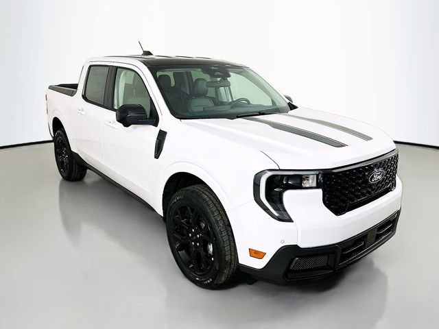 New 2026 Ford Maverick Lariat w/ Black Appearance Package