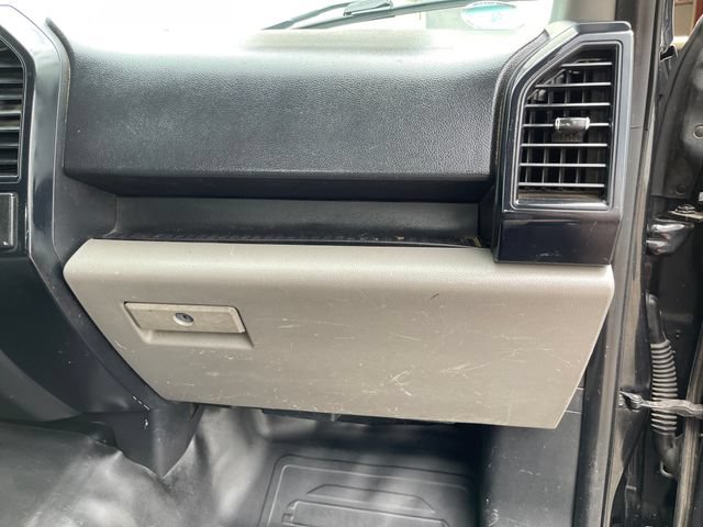 Used 2015 Ford F150 XL w/ Equipment Group 101A Mid AWD/4WD image 37