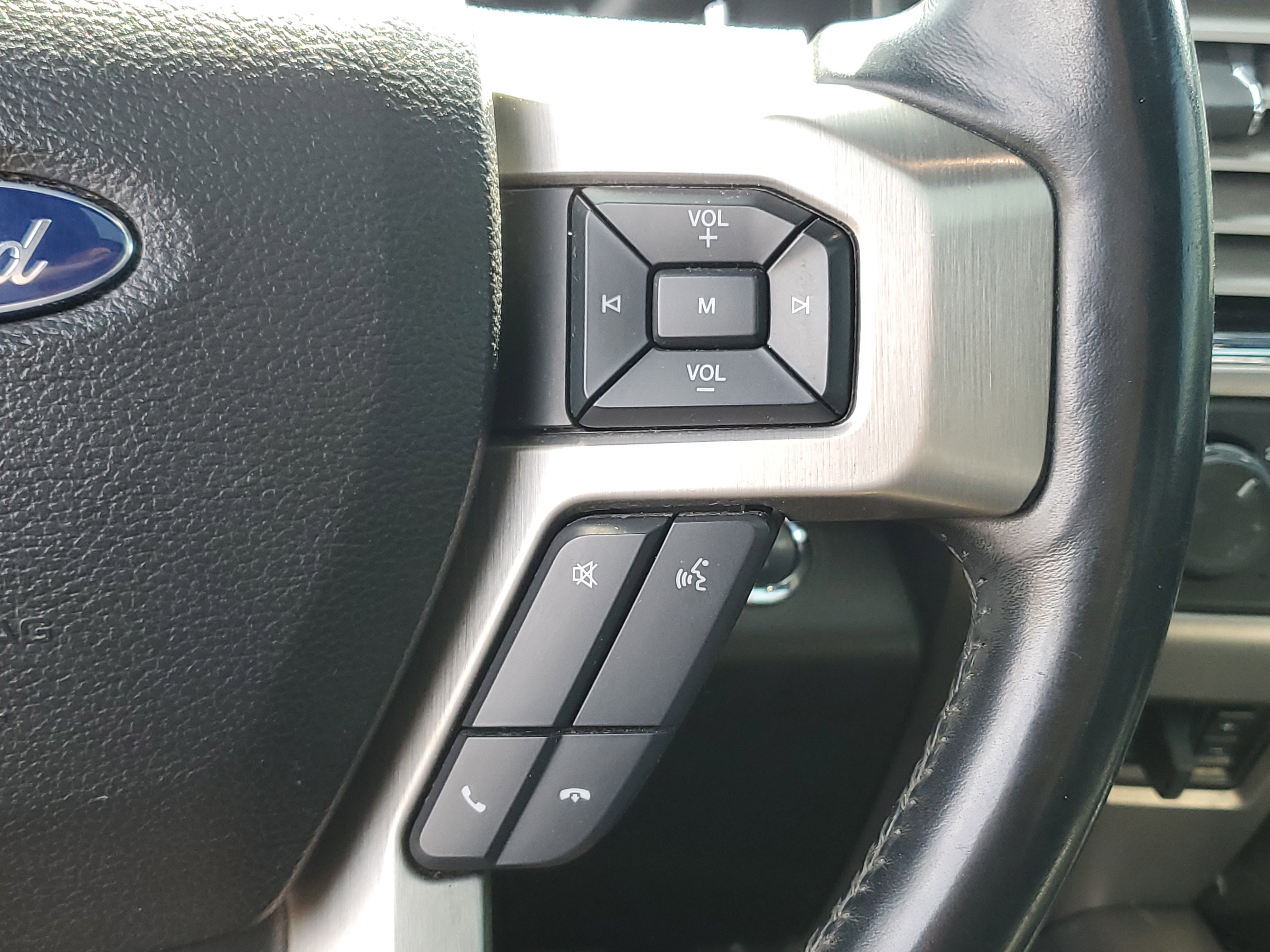 Used 2017 Ford F350 Platinum w/ Platinum Ultimate Package image 16