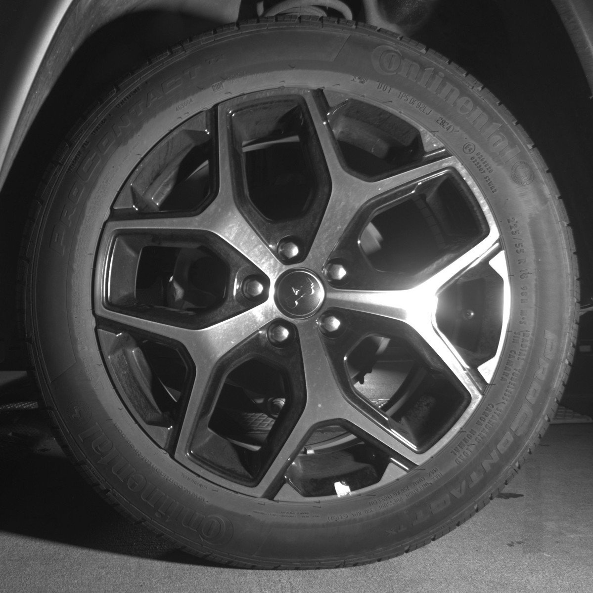 Used 2025 Jeep Compass Limited image 14