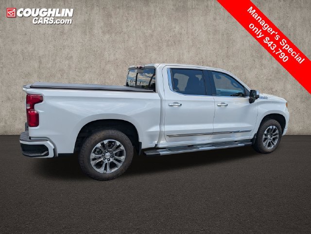 Used 2024 Chevrolet Silverado 1500 High Country w/ Technology Package AWD/4WD image 9