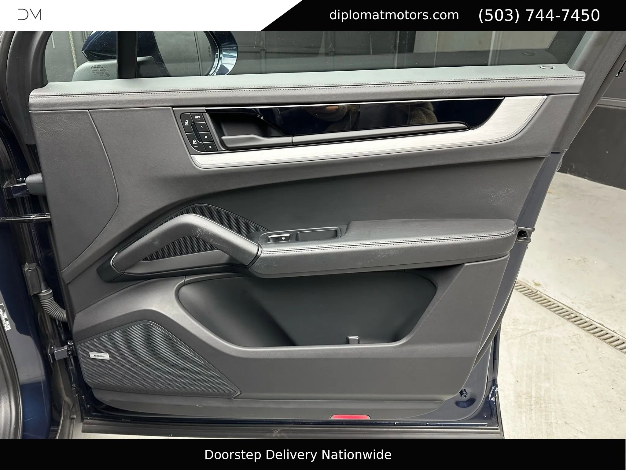 Used 2024 Porsche Cayenne S image 25