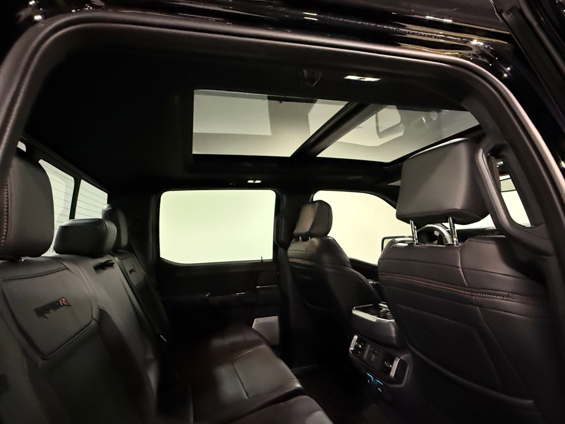 Used 2025 Ford F150 Raptor w/ Equipment Group 803A Raptor R image 43