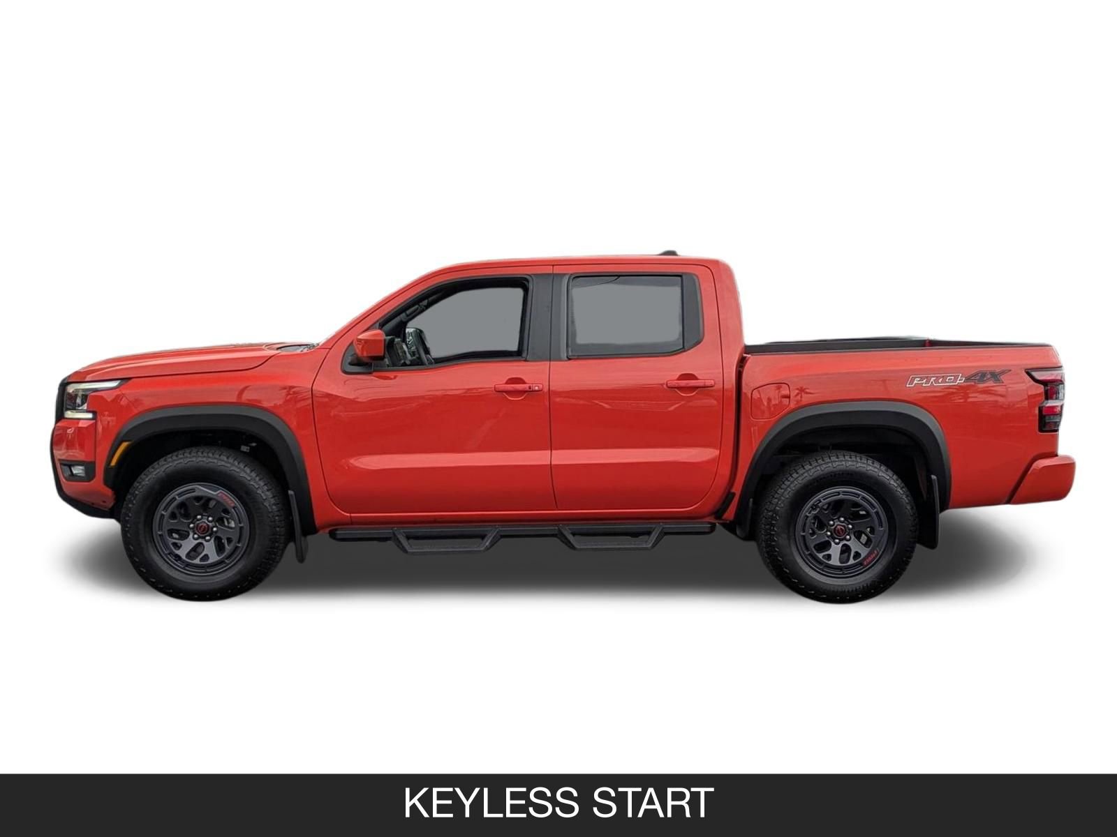 Used 2025 Nissan Frontier PRO-4X image 5
