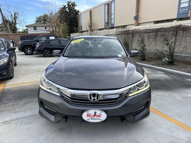 Used 2017 Honda Accord EX-L video 2